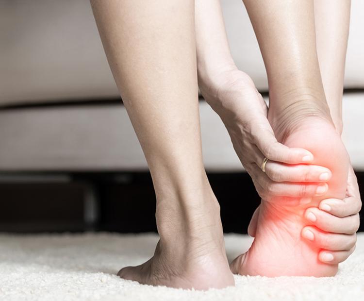 Advanced Spine and Pain has launched the National Heel Pain Institute (NHPI), a dedicated specialty center in Phoenix, Arizona offering Plantar Fasciitis Embolization (PFE), a minimally invasive, non-surgical procedure that eliminates the root cause of chronic heel pain in under 60 minutes with same-day discharge. Led by Dr. Stephen Kominsky, DPM, one of the nation's foremost foot and ankle reconstructive surgeons, the Institute was established to serve the estimated 10 million Americans affected by plantar